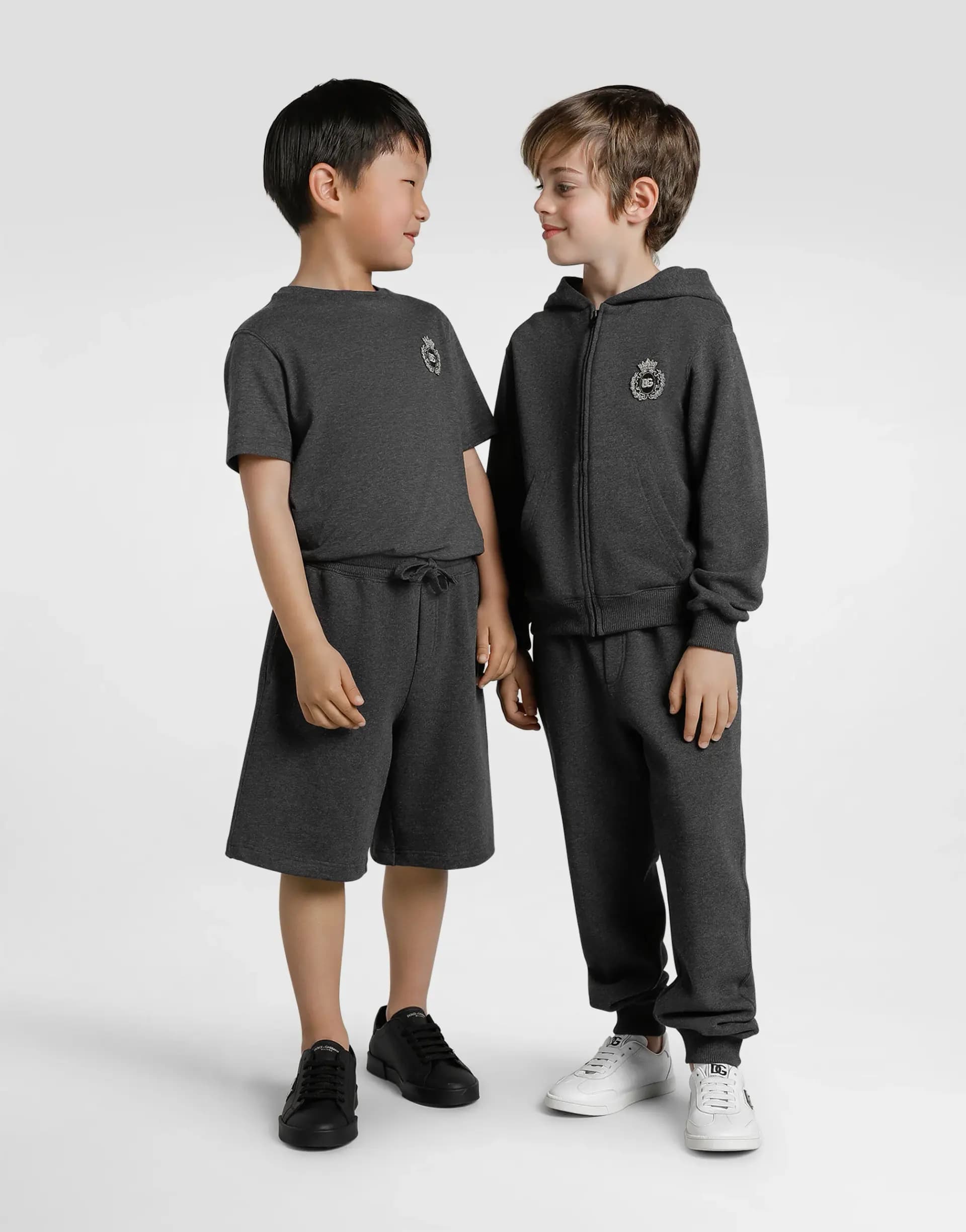 Dolce & Gabbana Kids Jersey T-Shirt with DG Patch - 8