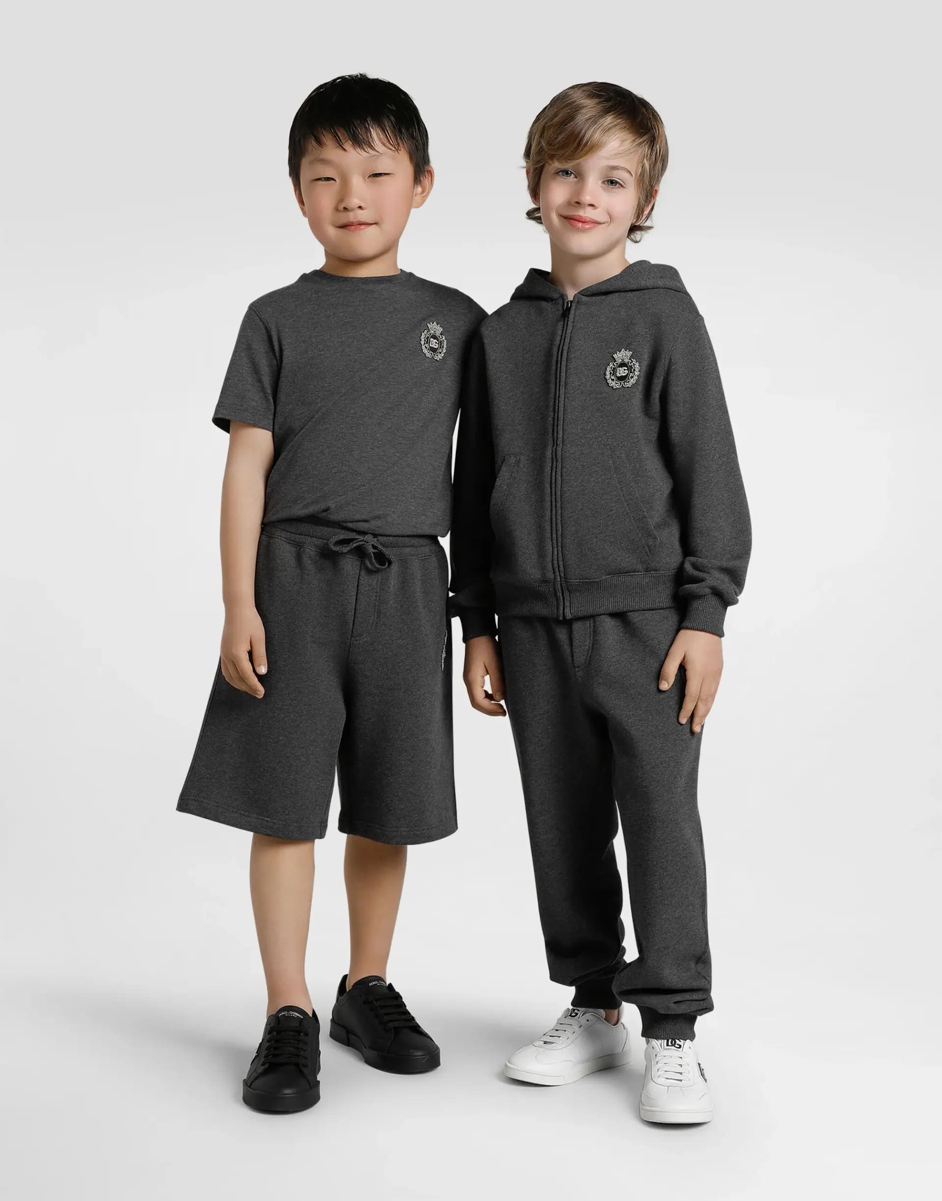 Dolce & Gabbana Kids Jersey T-Shirt with DG Patch - 9